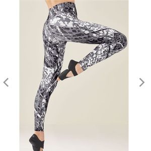 High waisted power hold leggings
